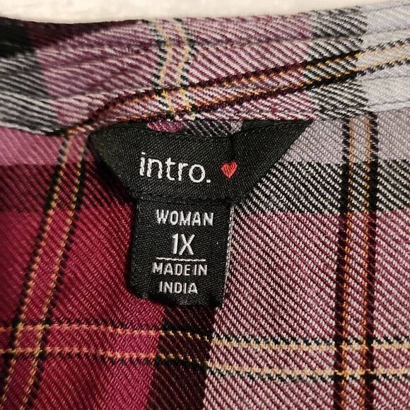 Intro Women's Plus Size 1X V Neck Button Front Maroon Plaid Flannel Top - Picture 7 of 12